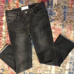 Free People grey cropped skinnies.